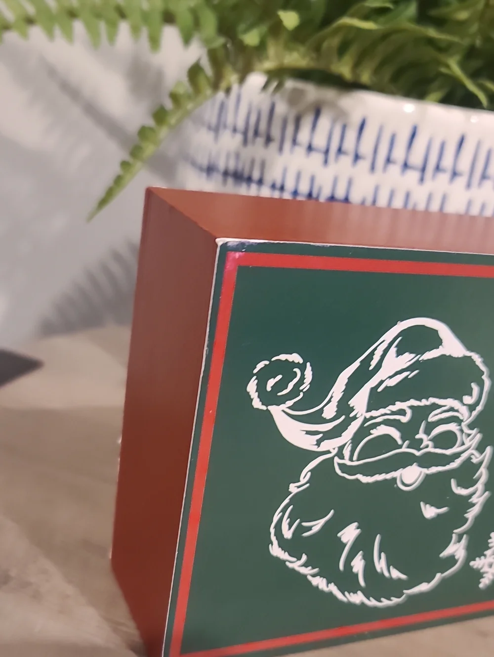 Feliz Navidad Holiday Decorative Sign - Green and Red